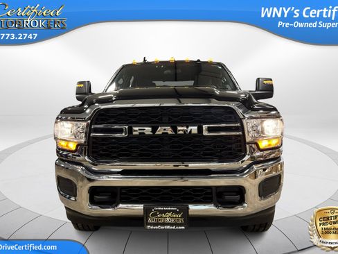 Used 2024 RAM 2500 Tradesman w/ Chrome Appearance Group image 2