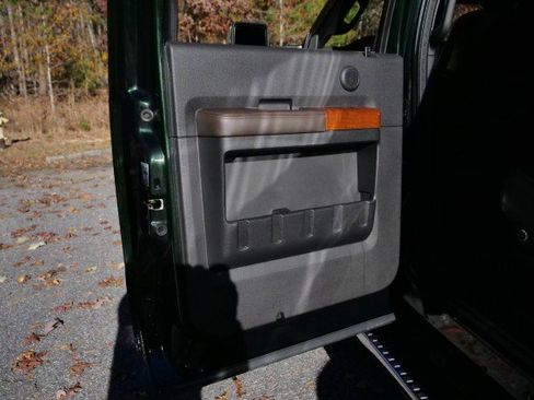 Used 2016 Ford F450 King Ranch w/ King Ranch w/Chrome Package image 31