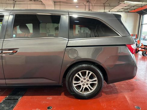 Used 2013 Honda Odyssey EX image 10