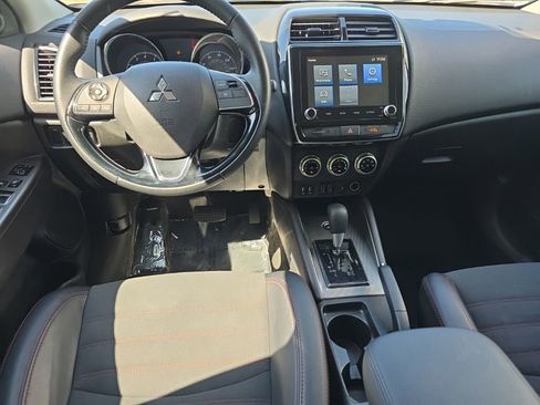 Used 2024 Mitsubishi Outlander Sport SE AWD/4WD image 20