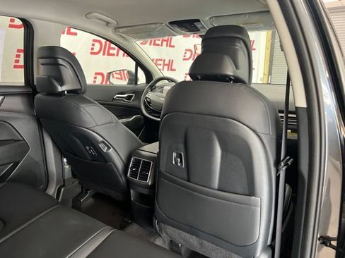 New 2026 Kia Sportage EX AWD/4WD image 12