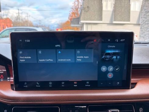 Used 2021 Lincoln Nautilus Reserve w/ Cargo Utility Package AWD/4WD image 31