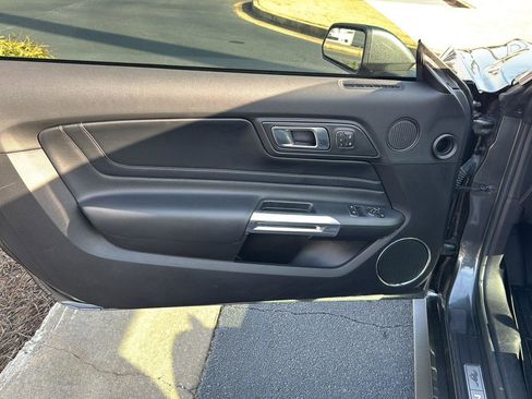 Used 2019 Ford Mustang GT Premium w/ Performance Package - Level 2 image 11