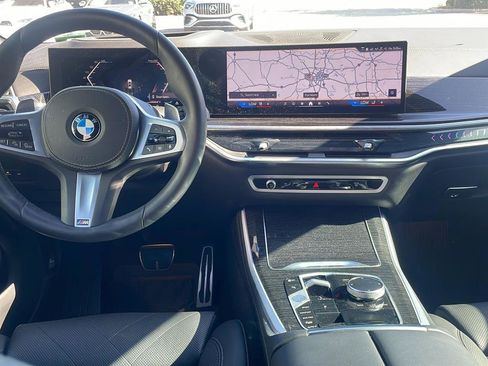 Used 2026 BMW X5 xDrive40i w/ M Sport Package AWD/4WD image 9