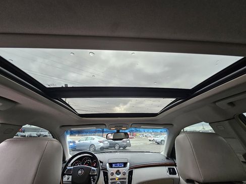 Used 2010 Cadillac CTS Luxury image 38