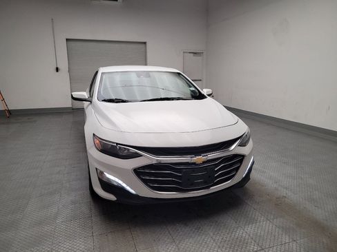 Used 2023 Chevrolet Malibu LT FWD image 14