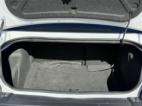 Used 2023 Dodge Challenger GT image 23