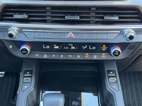 Used 2021 Kia Telluride SX w/ SX Prestige Package AWD/4WD image 16