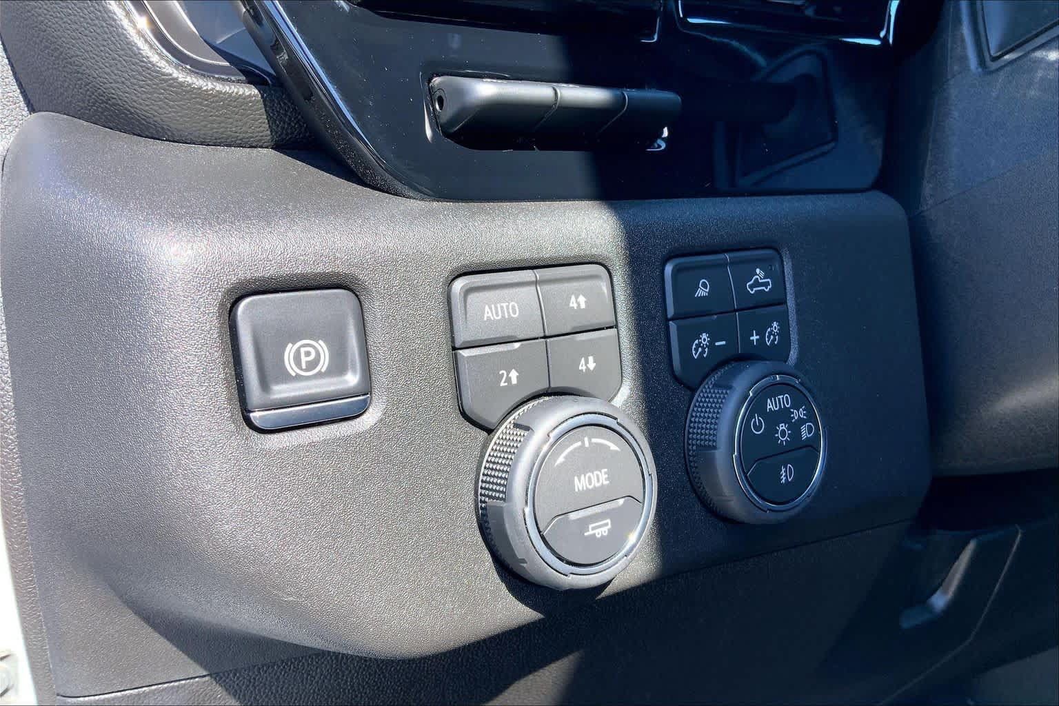 Used 2026 Chevrolet Silverado 2500 ZR2 w/ ZR2 Bison Edition AWD/4WD image 67