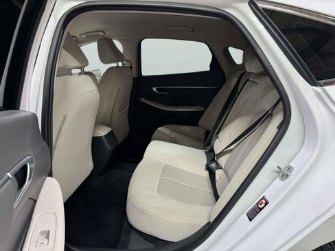 Used 2022 Hyundai Sonata SEL FWD image 38