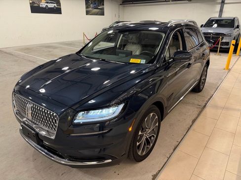 Used 2023 Lincoln Nautilus Reserve AWD/4WD image 18