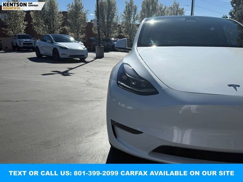 Used 2023 Tesla Model Y Long Range image 13