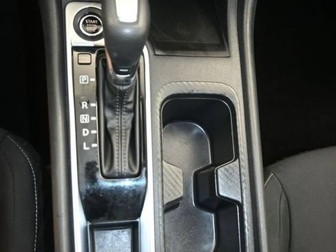 Used 2024 Nissan Sentra SV FWD image 18