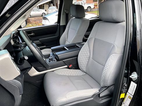 Used 2024 Toyota Tundra SR5 w/ SR5 Convenience Package image 8