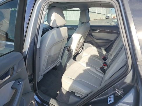 Used 2015 Audi Q5 2.0T Premium Plus image 12