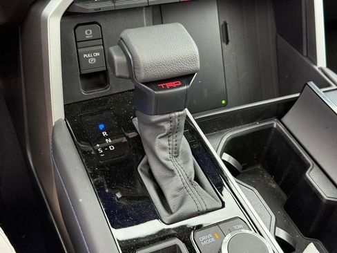 New 2025 Toyota Tundra Platinum image 18