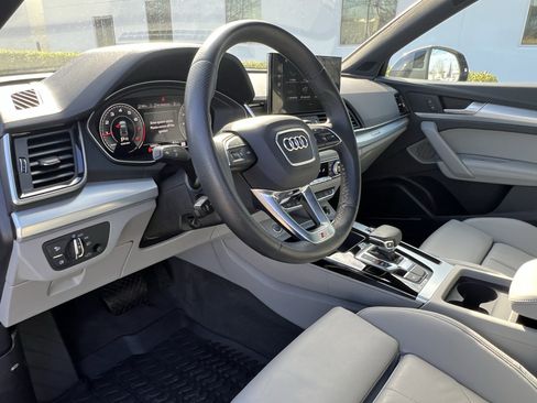 Certified 2024 Audi Q5 2.0T Premium Plus w/ Premium Plus Package image 17