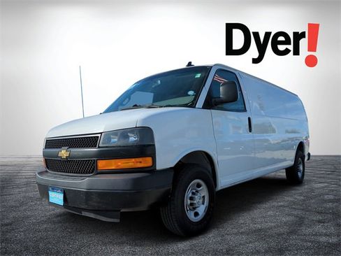 Certified 2021 Chevrolet Express 2500 Extended w/ Driver Convenience Package image 8