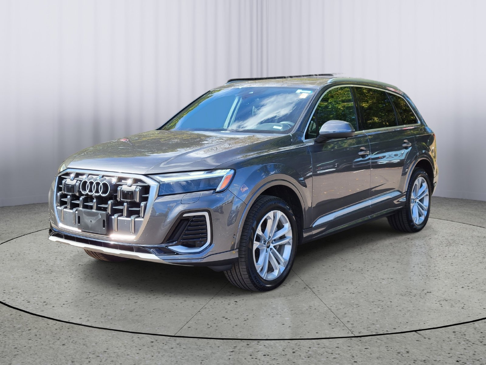 Used 2025 Audi Q7 2.0T Premium AWD/4WD image 5