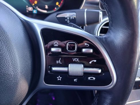 Used 2021 Mercedes-Benz GLC 300 4MATIC image 30