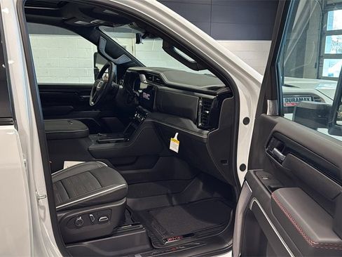 New 2026 GMC Sierra 2500 AT4X image 12