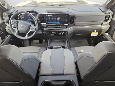 New 2026 Chevrolet Silverado 2500 ZR2 AWD/4WD image 15