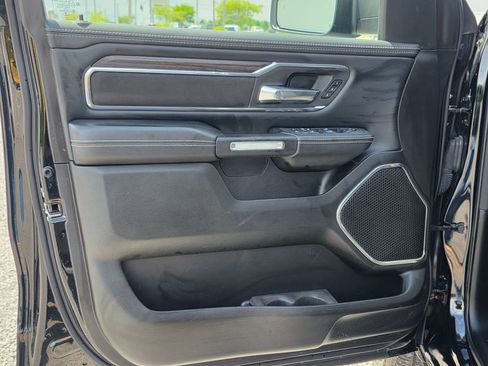 Used 2025 RAM 1500 Laramie w/ Sport Appearance Package AWD/4WD image 14