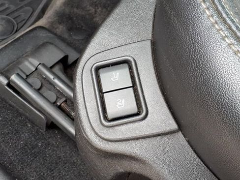Used 2017 Ford Taurus SHO AWD/4WD image 24