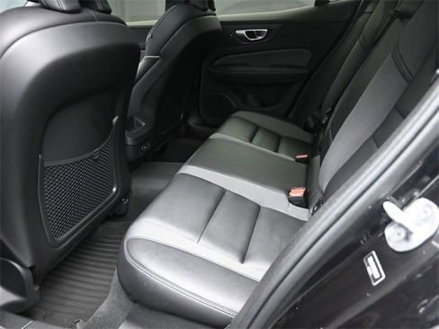 Certified 2024 Volvo S60 B5 Plus image 21