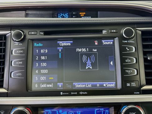 Certified 2019 Toyota Highlander XLE AWD/4WD image 15