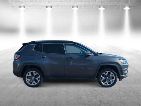 Certified 2020 Jeep Compass Limited w/ Safety & Security Group AWD/4WD image 9