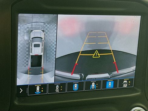 Used 2020 GMC Sierra 1500 AT4 w/ AT4 Premium Package image 23