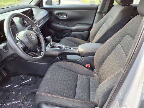Certified 2024 Honda HR-V Sport image 7