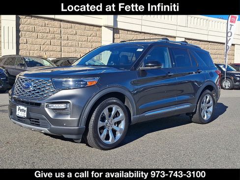 Used 2020 Ford Explorer Platinum w/ Premium Technology Package image 1