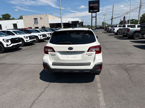 Used 2019 Subaru Outback 3.6R Touring AWD/4WD image 32