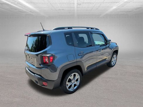 Used 2022 Jeep Renegade Altitude w/ Convenience Group AWD/4WD image 16