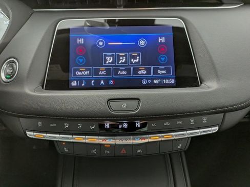 Certified 2022 Cadillac XT4 Premium Luxury w/ Enhanced Visibility Package image 26