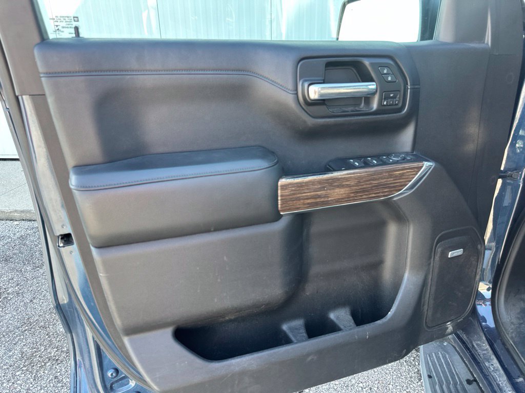 Used 2019 Chevrolet Silverado 1500 High Country AWD/4WD image 13