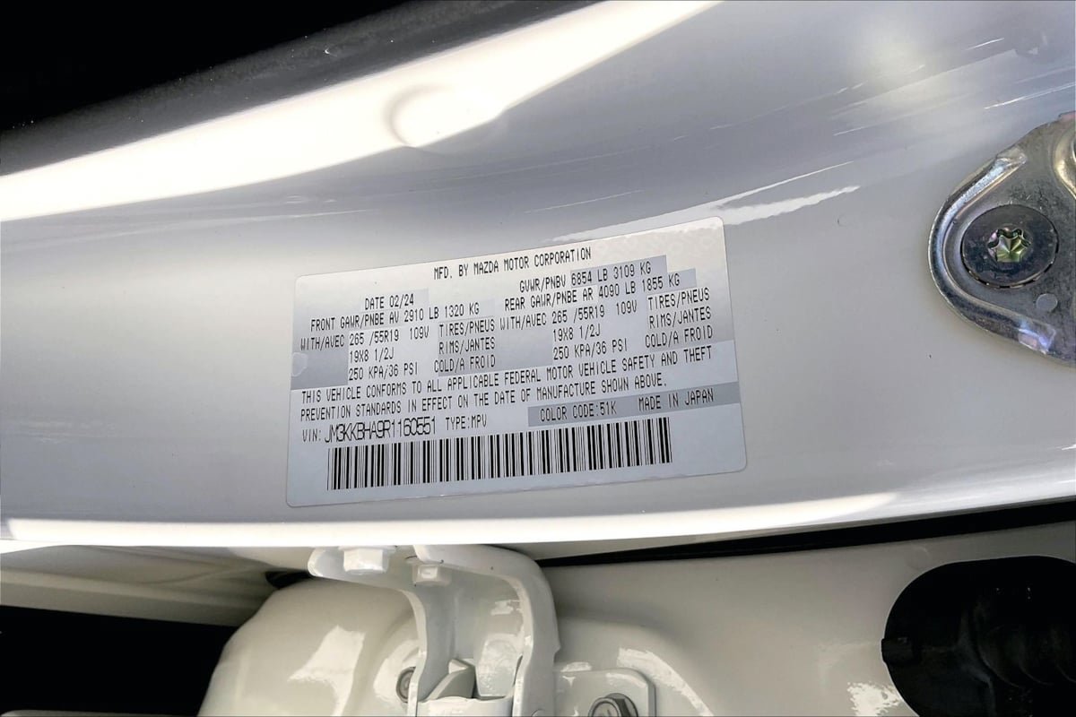 Used 2024 MAZDA CX-90 Plug-In Hybrid w/ Preferred AWD/4WD image 33