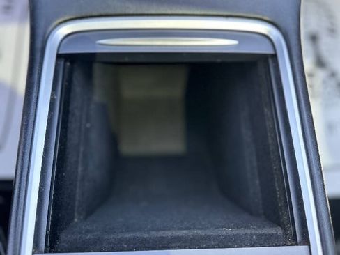 Used 2022 Tesla Model 3 Performance AWD/4WD image 19