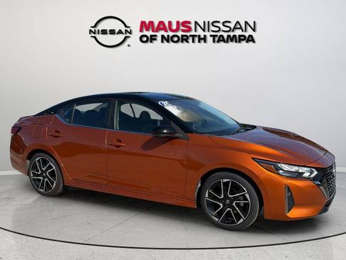 Certified 2025 Nissan Sentra SR w/ SR Premium Package FWD image 1