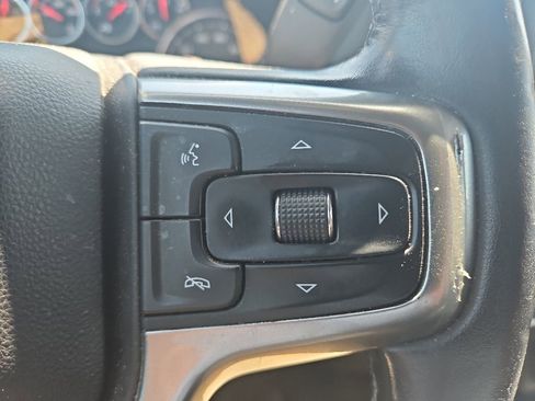 Used 2019 Chevrolet Silverado 1500 LT Trail Boss AWD/4WD image 24