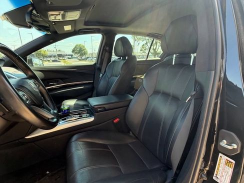 Used 2018 Acura RLX w/ Technology Package FWD image 5