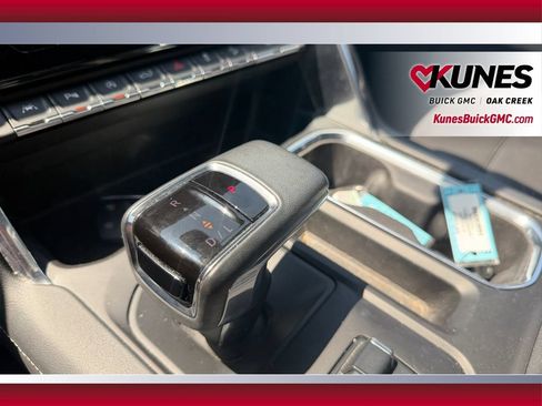 Used 2023 GMC Sierra 1500 Denali w/ Technology Package AWD/4WD image 29