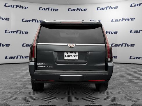 Used 2019 Cadillac Escalade ESV Luxury AWD/4WD image 4