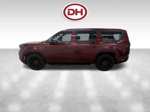 Used 2025 Jeep Wagoneer Series II w/ Convenience Group I AWD/4WD image 9