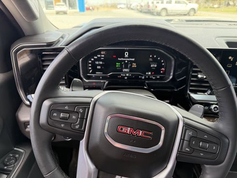 Used 2024 GMC Sierra 1500 Elevation AWD/4WD image 22