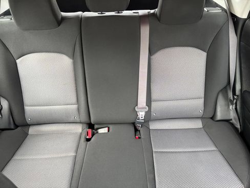Used 2025 Kia Soul LX w/ LX Technology Package FWD image 36