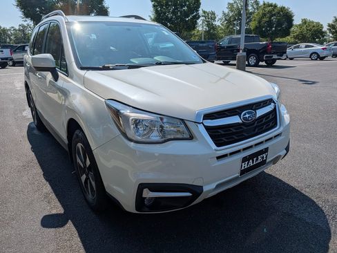 Used 2018 Subaru Forester 2.5i Premium AWD/4WD image 2