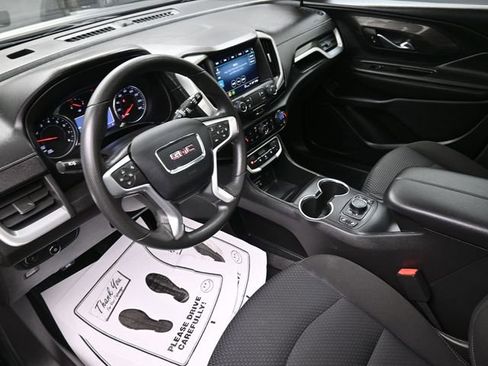 Used 2023 GMC Terrain SLE w/ Driver Convenience Package image 18